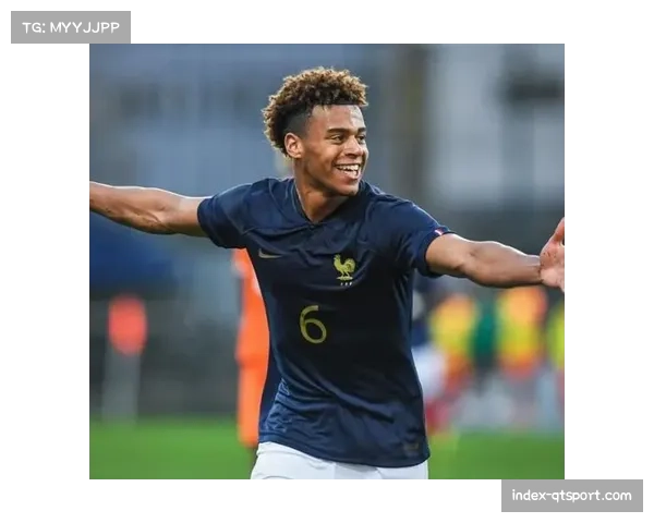 巴黎边锋杜埃伤愈复出，德比战爆射破门立功