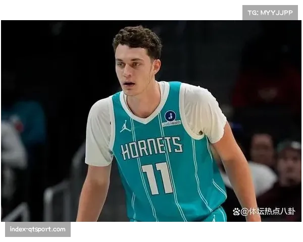 克努佩尔单场命中5记三分，本赛季14次创NBA新秀历史第一纪录